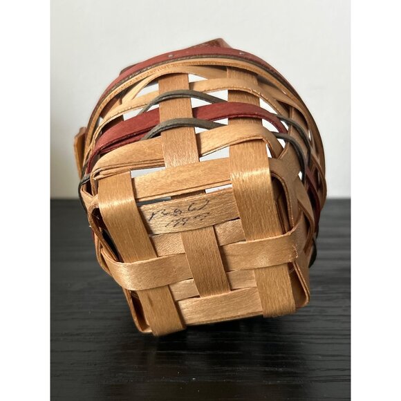 VTG Miniature Woven Basket w/Leather Handles Red Accents Primitive Country Charm - Picture 6 of 9